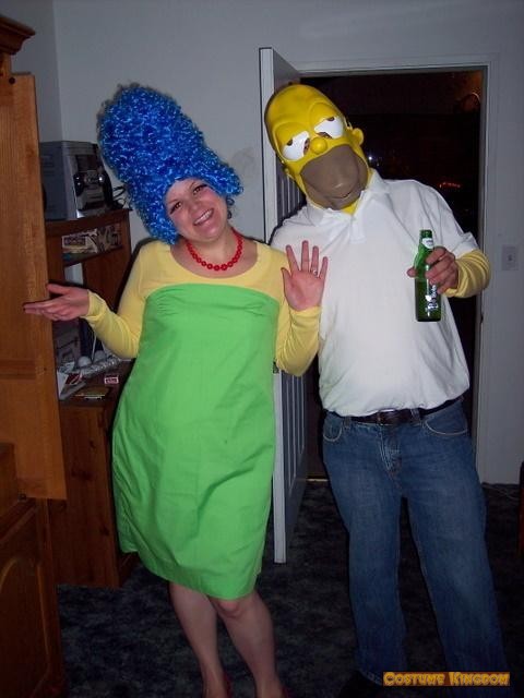 Marge and Homer Simpson