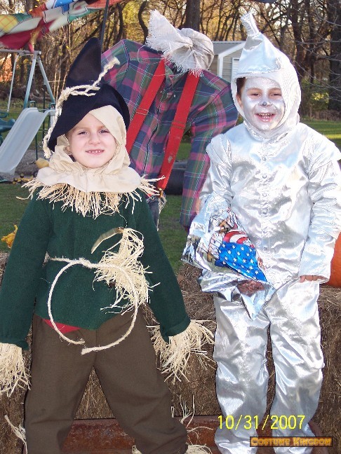 The cutest Oz Scarecrow and Tinman