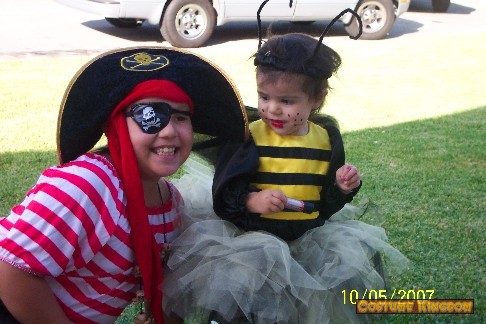 Sisterly Love The Pretty Pirate w the Little Busy Bee