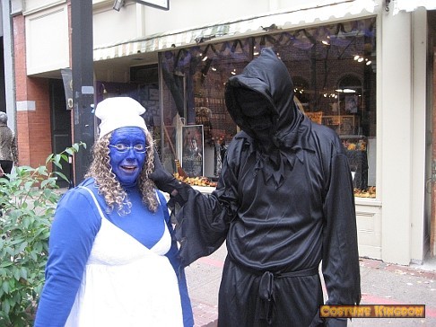 Smurfette and a wraith