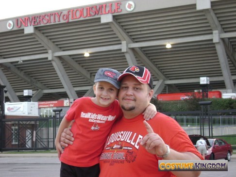 U of L s 1 fans GO CARDS 